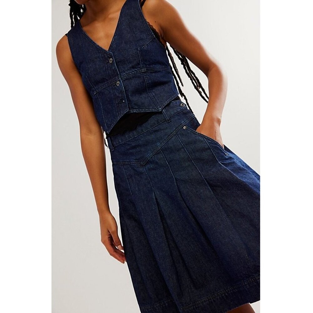 FREE PEOPLE Scout Denim Skirt Set Cropped Vest Top Dark Indigo Women's Size 4 6